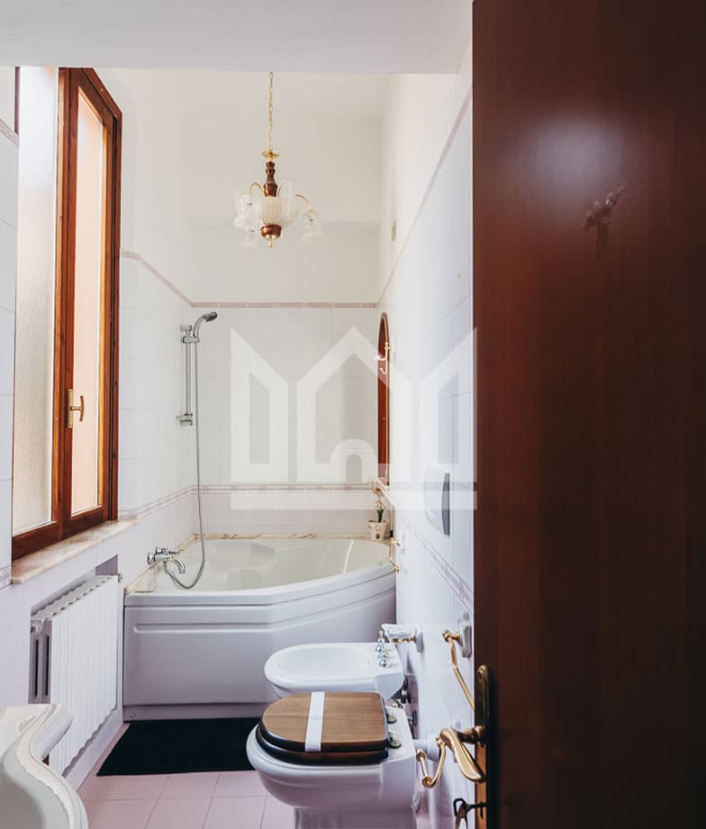 appartamenti a ferrara_ gold apartment palace 3 camereDSC02437-HDR_08-febbraio-2024